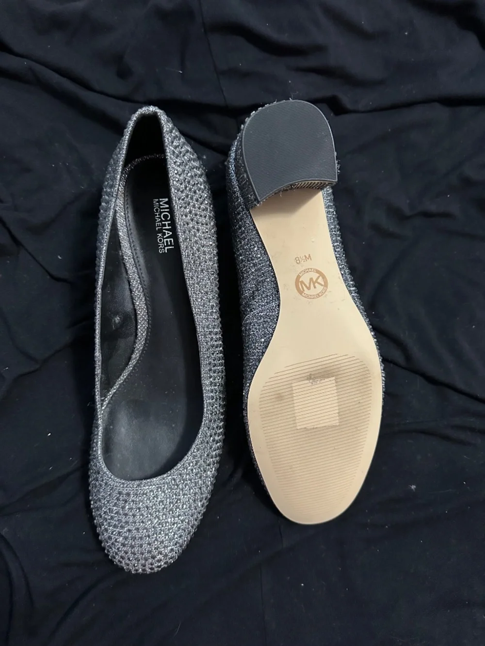 Michael Kors Silver Glitter Block Heel Pumps Women’s Size 8.5M – New Without Box - Picture 5 of 8